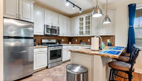 Upscale Shadyside 2 BR, 2 Bath Suite in walkable neighborhood - Foto 4