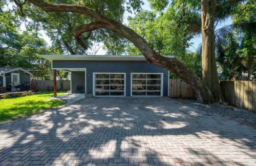 Massive 3 bedroom with large backyard - Foto 3