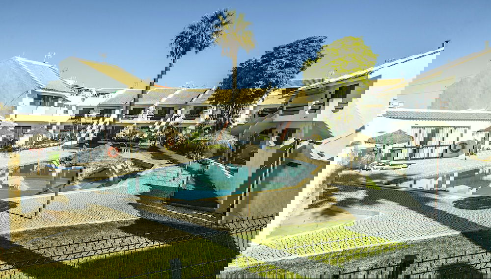 B20 - Sun and Pool Apartment - Foto 1, Imagen principal