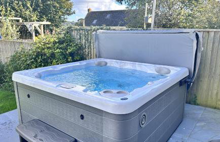 Littlefields - With hot tub, garden, private parking and short walk to beach - Foto 5