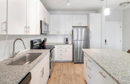 Landing Incredible 2BD Pool Clubhouse - Foto 53