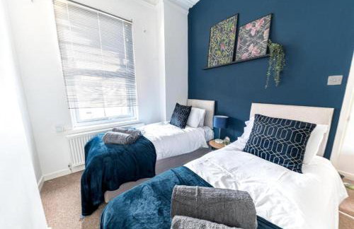 Cozy & Modern Accommodation in Barrow-in-Furness - Photo 4