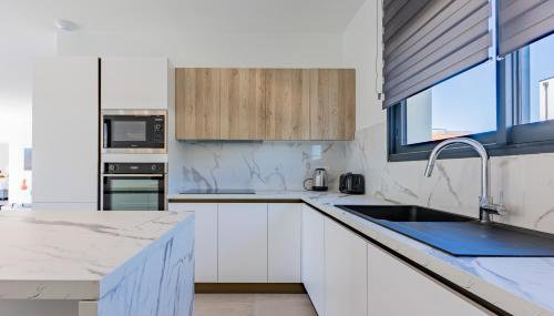 Villa Miray - Beach & Pool - Photo 4, stove, dishwasher