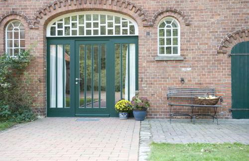 Hürhus Hude - Foto 1