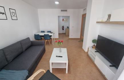 Moderno Apartamento 3 dormitorios y piscina - Photo 3