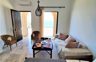 MODERN GROUND FLOOR APARTMENT ON the PEBBLES - Foto 14