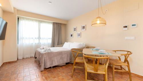 Apartamentos Las Ciencias K - Photo 4