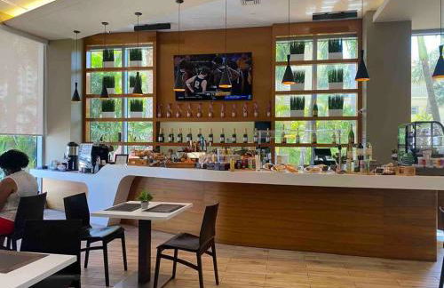 Boutique-Style Miami Apt, Comfort, Design & Sea View -26A - Foto 8