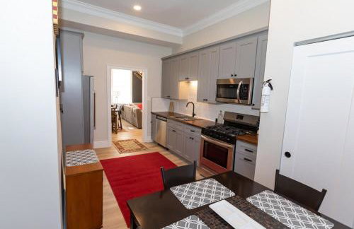 Historic & Sophisticated Walk to Casino Stadiums - Foto 2