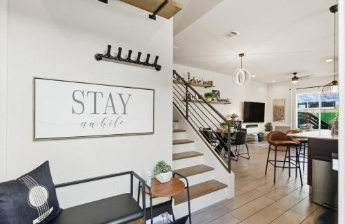 5 mins to Downtown - Houston Rodeo - Sleeps 7 - Photo 23