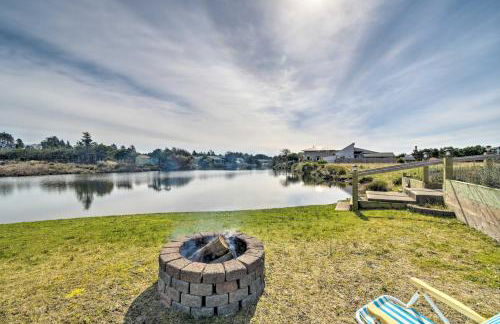 Pet-Friendly Ocean Park Home with Decks and View! - Foto 2