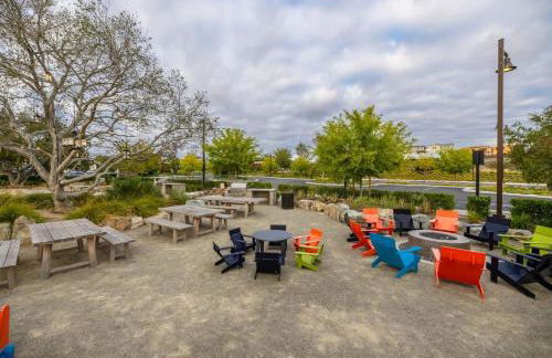 Marbella Lane - Elegant 5BR Home Rancho Mission - Photo 70