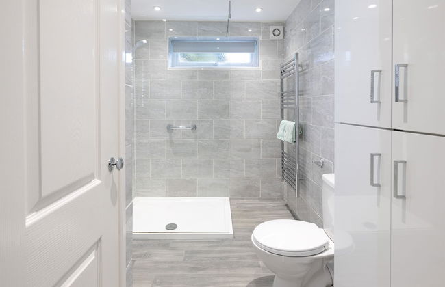 2 Bed Villa Sleeps 4 - Wifi, Garden, Sea Views - Foto 27