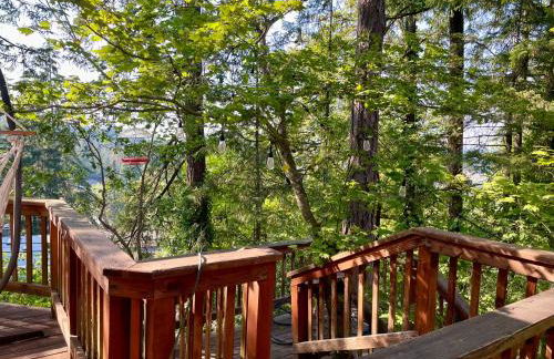 Forest Gallery- Mid-Century Modern With City Views - Photo 10