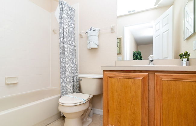 The Regal Hideaway - Photo 24