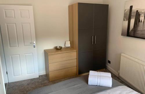 3 Bedroom apartment in Harborne - Photo 10