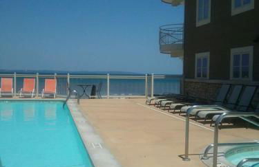 Lovely 2-bedroom Suite with lots of Amenities - Foto 15