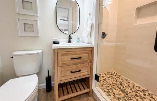 Mayberry on Bayberry Private pool Sleeps 10 - Foto 32