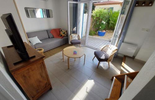 Bormes les Mimosas, Hameau de Cabasson, à 400m de la mer et du fort de Bregançon, Villa classée 3 étoiles, de 2 à 8 personnes - Foto 23