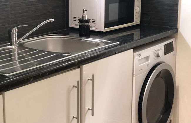 2 bedroom Apartment Heathrow Airport - Foto 11