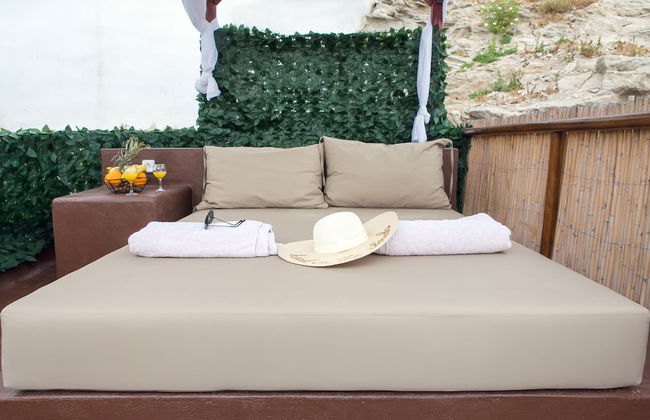 Santorini Luxury Suite w Rooftop Hottub Seaview - Foto 24