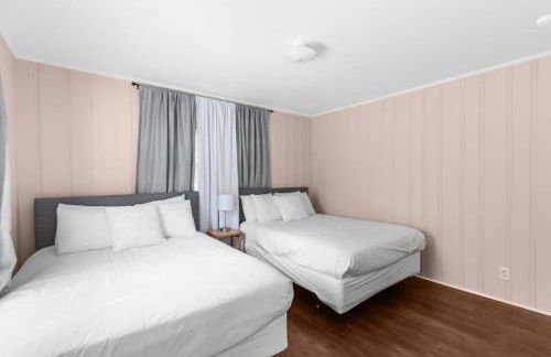 10 Mins to Legion Field Stadium- Blushing Bungalow - Foto 27