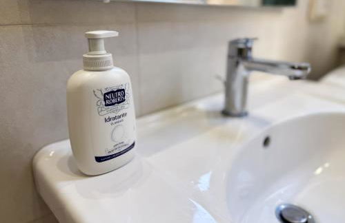 Valerias Nest Elegant Apt with WiFi and Charm - Photo 9