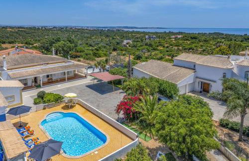 Villa Casa Luz by Villa Plus - Photo 11