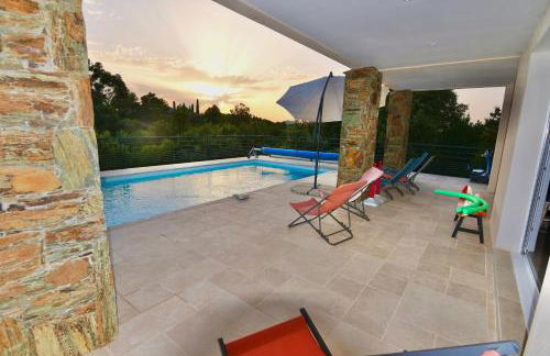 Appartement 60m2 avec piscine privée dans villa - Foto 3