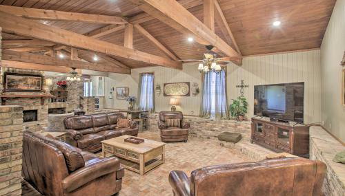 Dularge Grand Villa - Steps to Marina and Fishing! - Foto 2