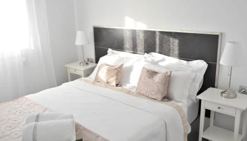 Ático vista mar con terraza - Foto 2