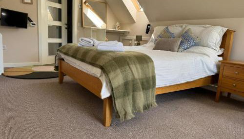 Westmains Lodge - Photo 4