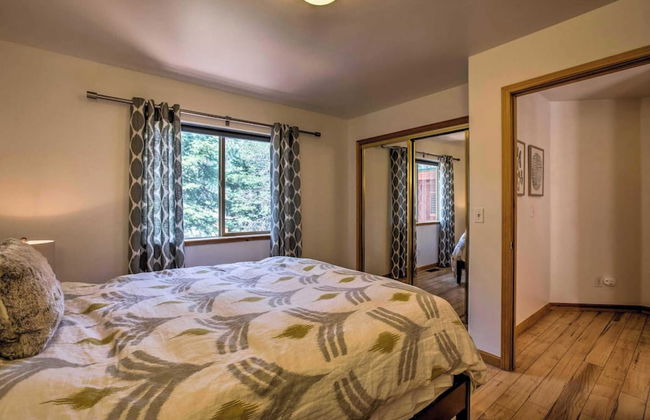 Moosetrack by Avantstay Cozy Cabin In The Of Tahoe Donner w/ Hot Tub - Foto 11