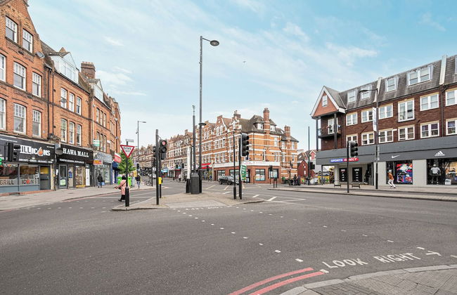 Coloured Jewels by Underthedoormat - Foto 59