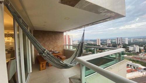 Apartamento confortável, localização extra -recepção 24h- Varanda com vista panorâmica - Foto 2