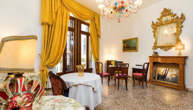 Borne des arrivées/des départs