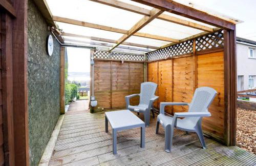 Charming Terrace House for Relaxing Retreat - Foto 23