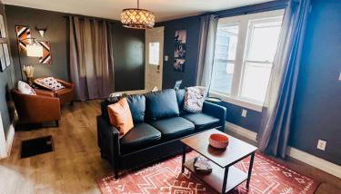 1 Bed1 Bath Condo wKitchenLR-Sleeps up to 4PP - Foto 3