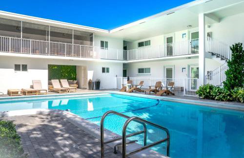 Aureum Stay Beachside Two Bedroom with Pool near Boca Beach - Foto 40