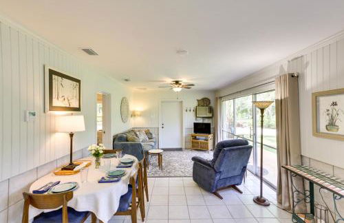 Riverfront Florida Escape with Grill and Fire Pit! - Foto 6