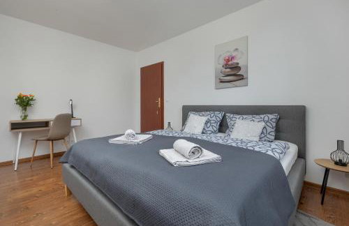 Apartment ''Senko'' with 2 Bedrooms and Parking by Noclegi Renters - Photo 19