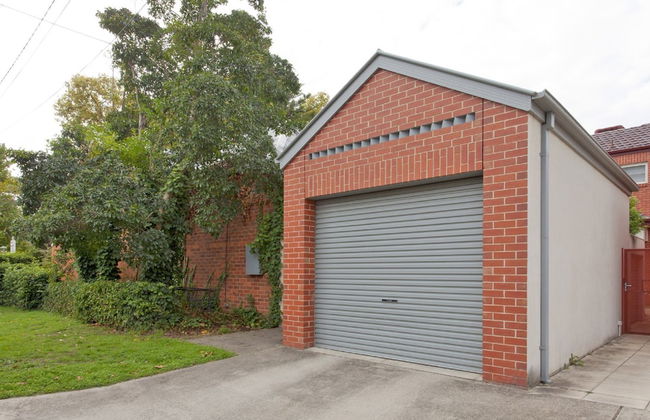 Rose Cottage - Historic Luxury - Photo 13