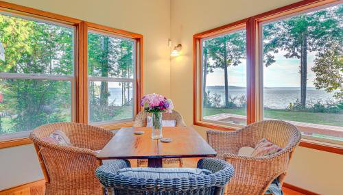 Hood Canal Home with Stunning Views and Private Beach - Foto 3