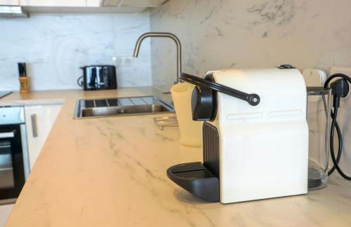 STUDIO Luxe CENTER BAY 4 - Photo 14