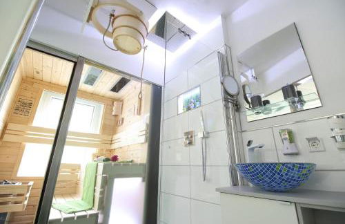 Wellnessapartment Nr1 mit Finnischer Sauna - Wallbox - Netflix - WLAN - Foto 5