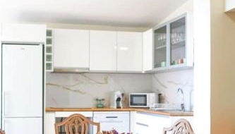 Renovated Traditional House w 3BR & Outdoor Space - Foto 5