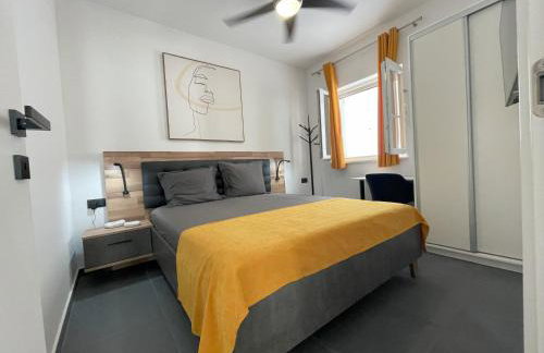 Valkane Beach Apartments - Photo 18