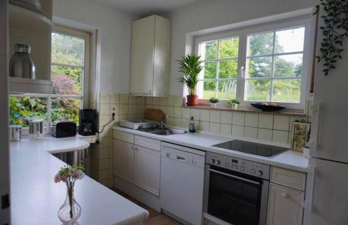 Grüne Wohlfühloase mit einmaliger Aussicht - Foto 16