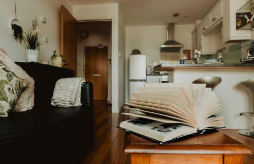 Lovely Bohemian Apartment in Heart of City Life - Foto 15