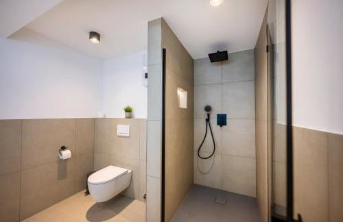 Moderne 3 Schlafzimmer Apartments mit Balkon und Aufzug teilweise mit Infrarot Sauna - Foto 34